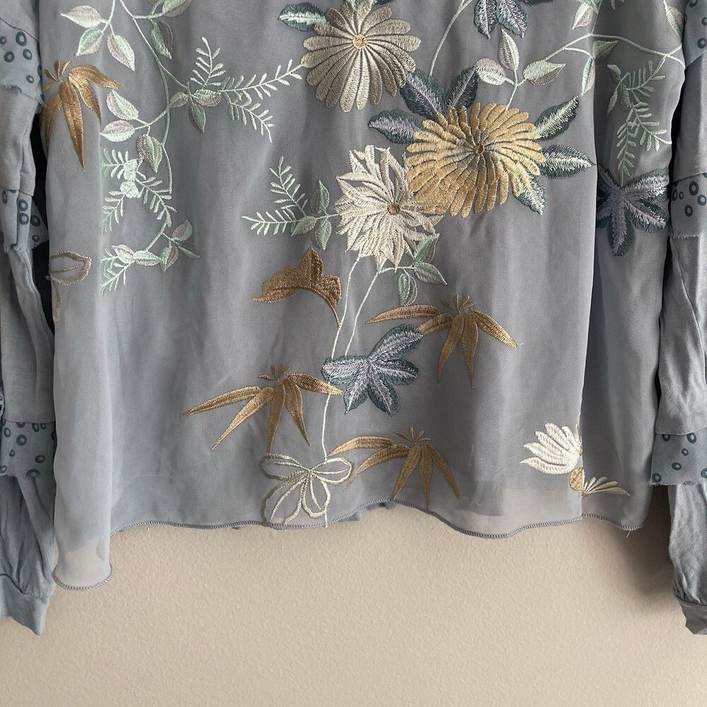 Anthropologie Tiny Frances Embroidered V-Neck Long Sleeve Ruffled Top Size XS - Picture 5 of 10